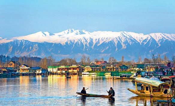 Kashmir-Gulmarg-India.png
